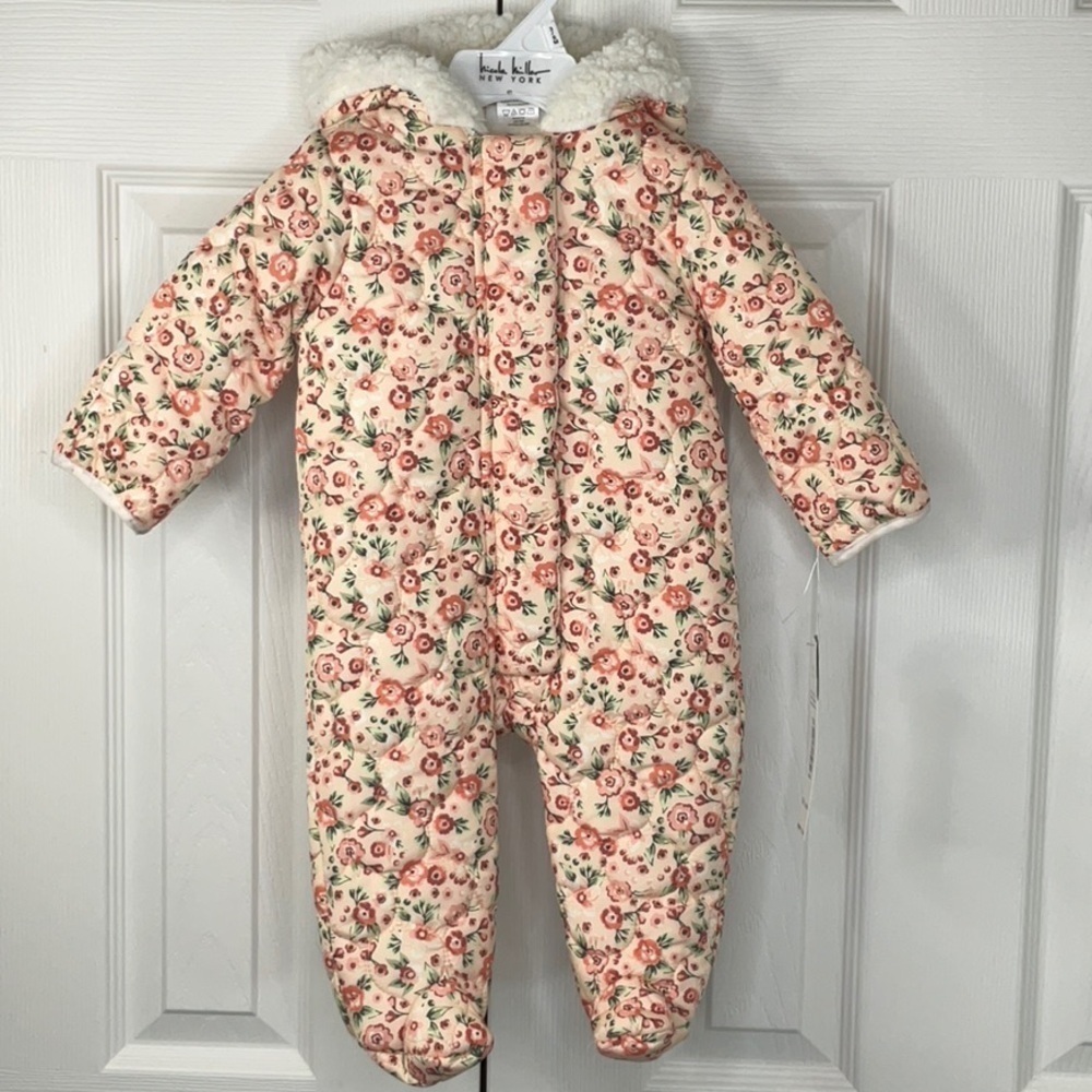 NWT Nicole Miller New York- Hooded Snowsuit One Piece Pink Floral 3/6M